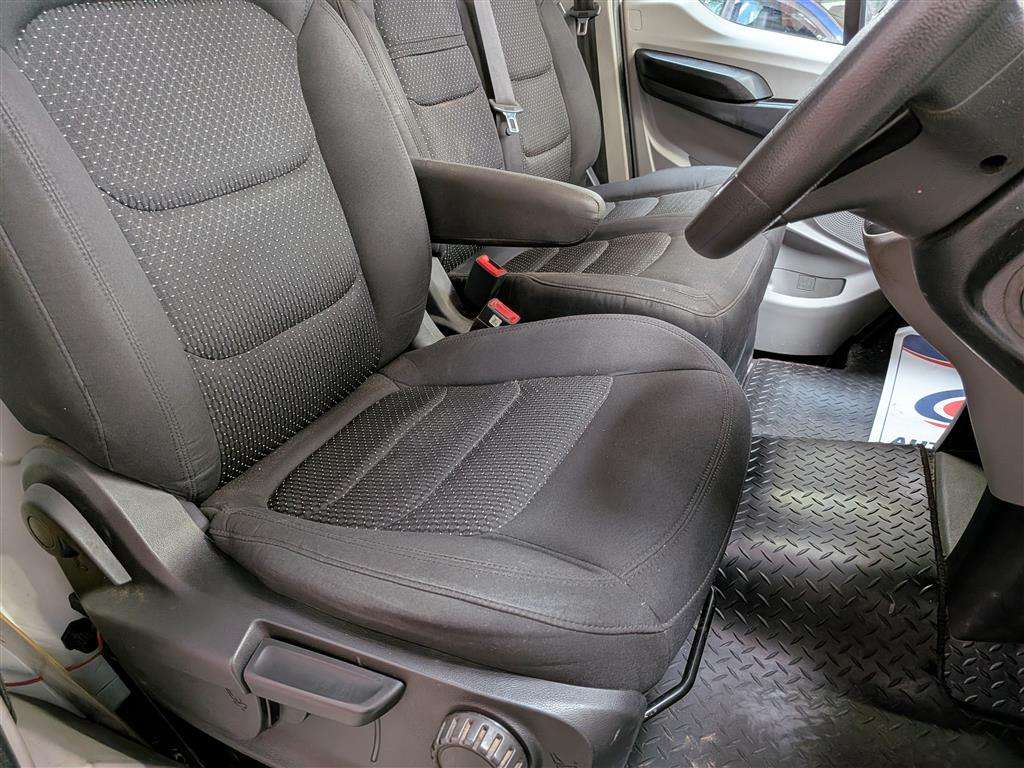 <p>2021 MAXUS DELIVER 9</p>