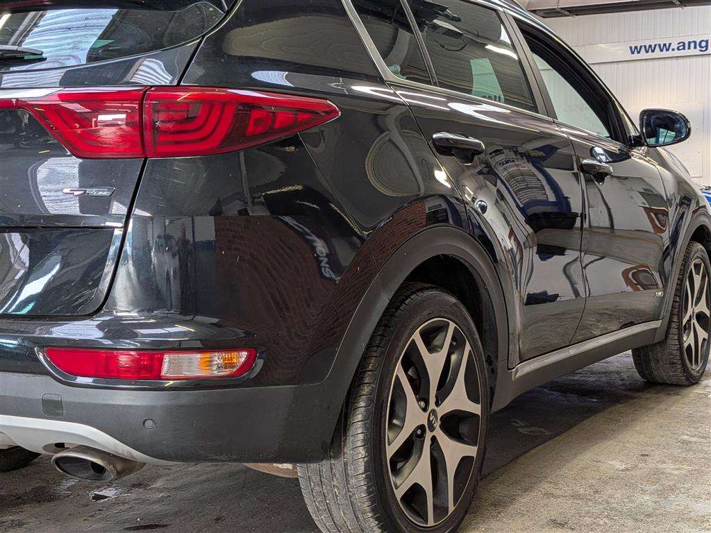 <p>2016 KIA SPORTAGE GT-LINE</p>