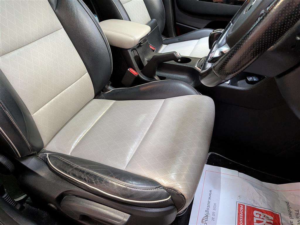 <p>2016 KIA SPORTAGE GT-LINE</p>