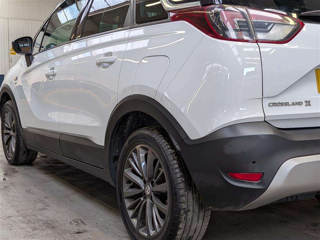 <p>2018 VAUXHALL CROSSLAND X ELITE NAV T D</p>