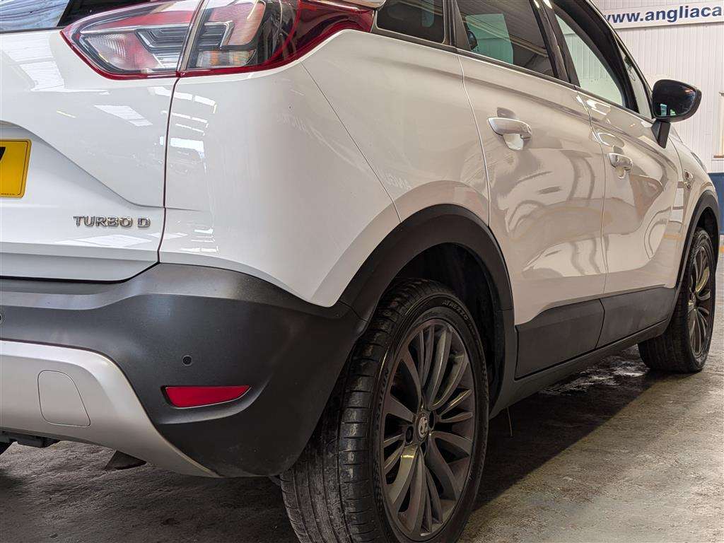<p>2018 VAUXHALL CROSSLAND X ELITE NAV T D</p>
