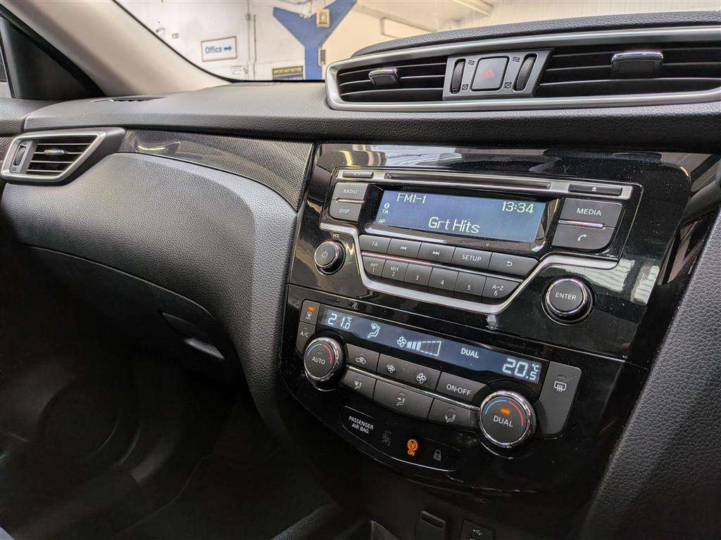 <p>2016 NISSAN X-TRAIL ACENTA DCI 4X4</p>