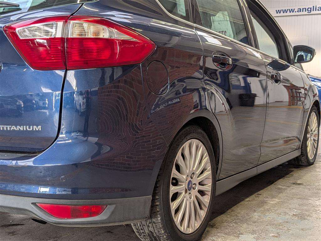 <p>2012 FORD C-MAX TITANIUM TDCI AUTO</p>