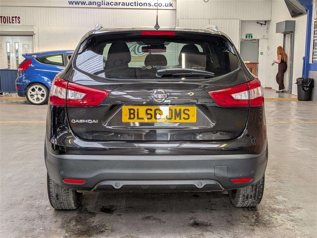 <p>2016 NISSAN QASHQAI N-CONNECTA DCI</p>