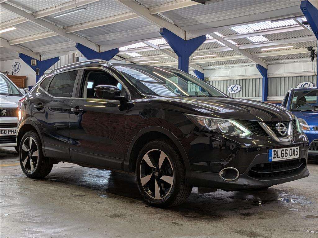 <p>2016 NISSAN QASHQAI N-CONNECTA DCI</p>