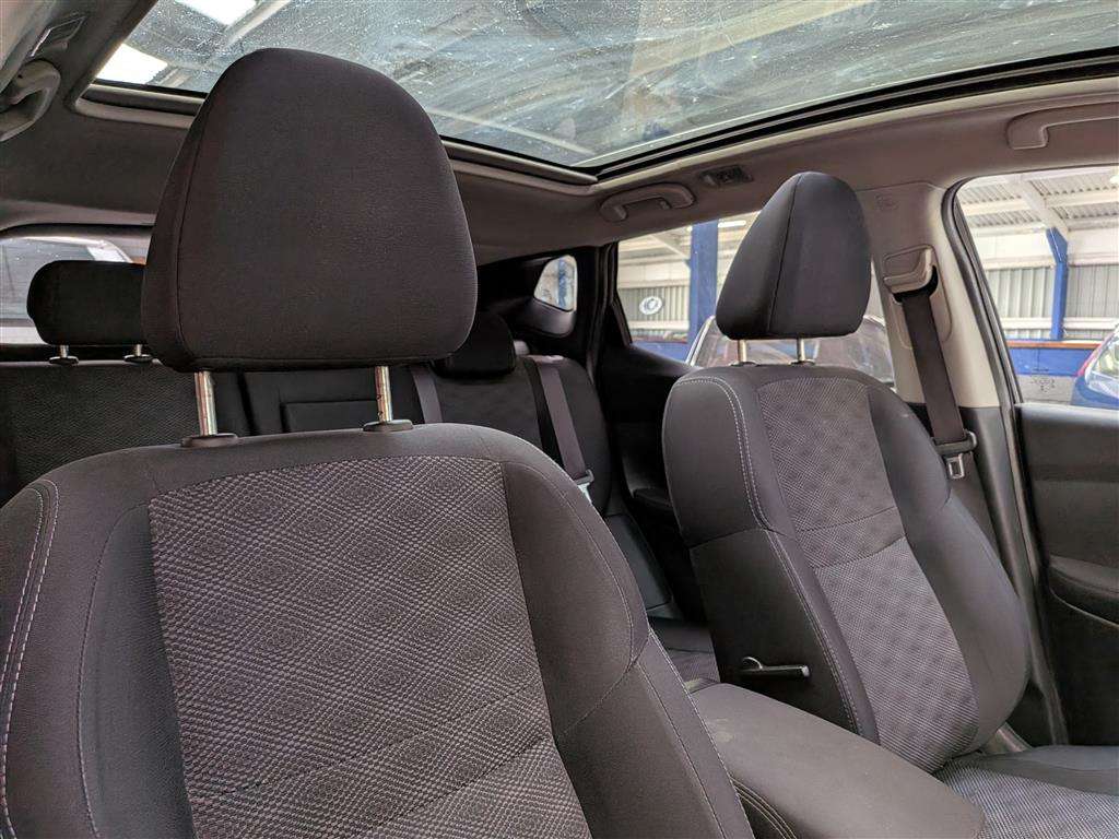 <p>2016 NISSAN QASHQAI N-CONNECTA DCI</p>