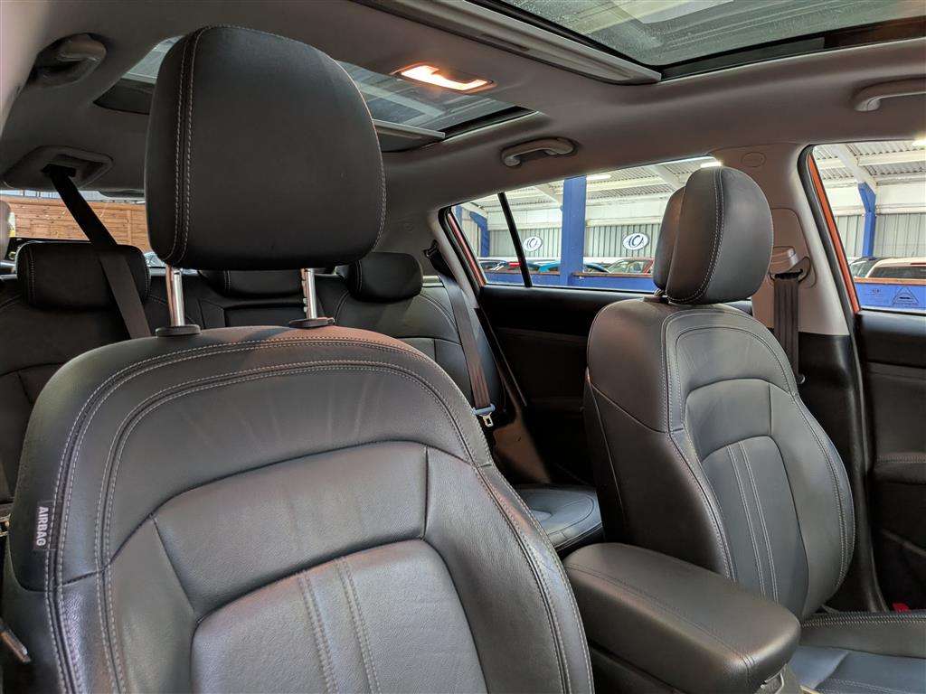 <p>2013 KIA SPORTAGE KX-3 CRDI</p>