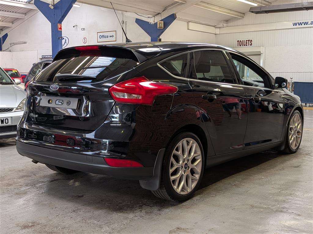 <p>2017 FORD FOCUS TITANIUM X TDCI</p>