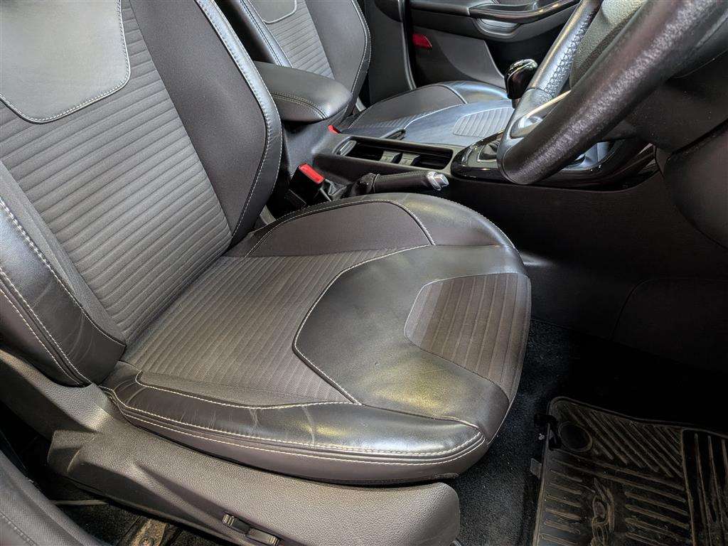 <p>2017 FORD FOCUS TITANIUM X TDCI</p>
