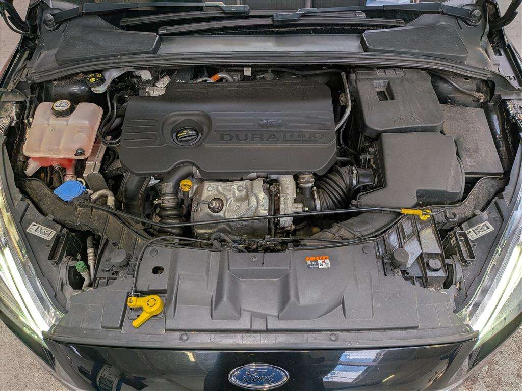 <p>2017 FORD FOCUS TITANIUM X TDCI</p>