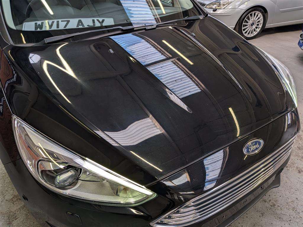 <p>2017 FORD FOCUS TITANIUM X TDCI</p>