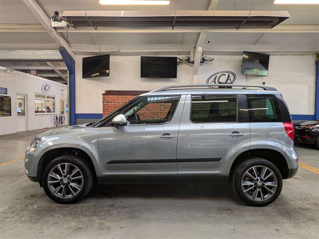 <p>2017 SKODA YETI OUTDOOR SE DRIVE TSI</p>