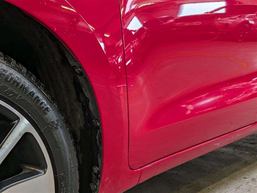 <p>2019 SUZUKI SWIFT SZ5 BOOSTERJET AUTO</p>
