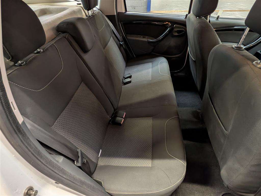 <p>2013 DACIA DUSTER LAUREATE DCI 4X2</p>