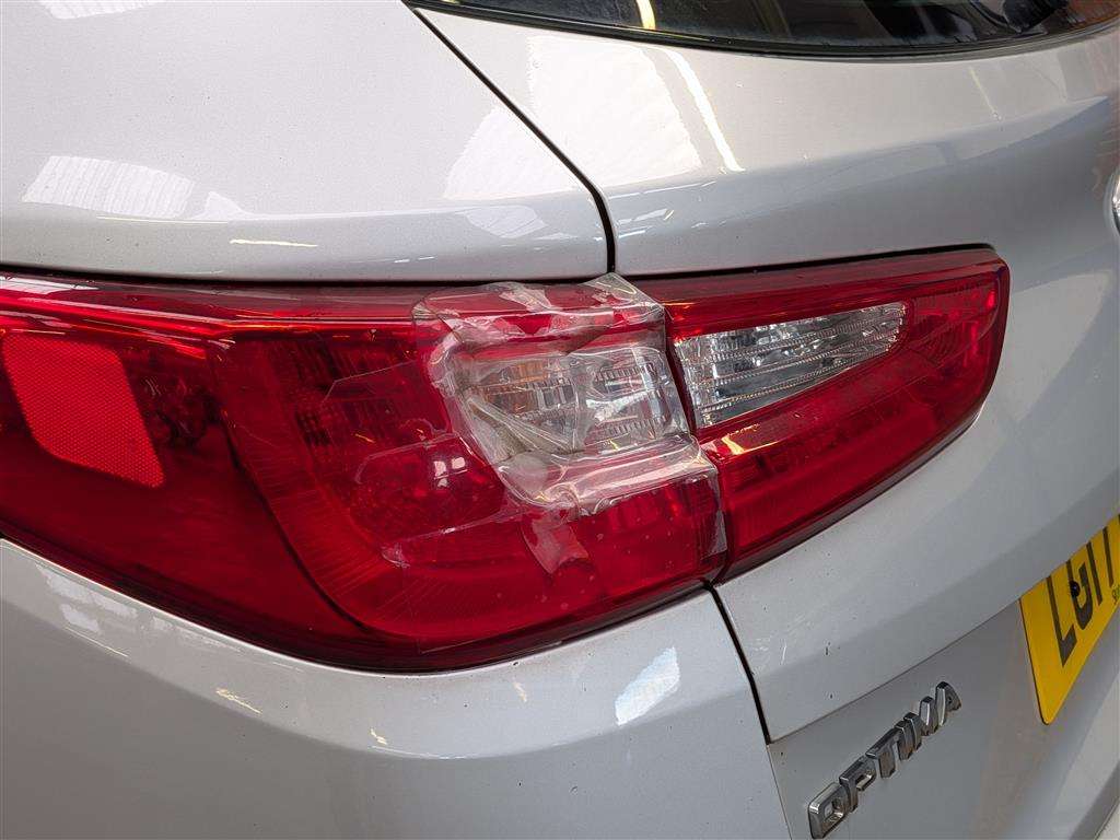 <p>2017 KIA OPTIMA 2 CRDI ISG</p>