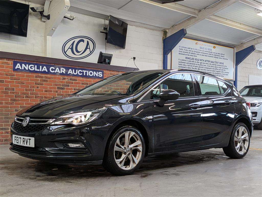 <p>2017 VAUXHALL ASTRA SRI CDTI AUTO</p>