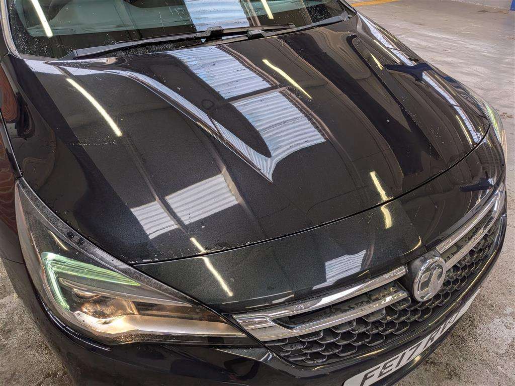<p>2017 VAUXHALL ASTRA SRI CDTI AUTO</p>