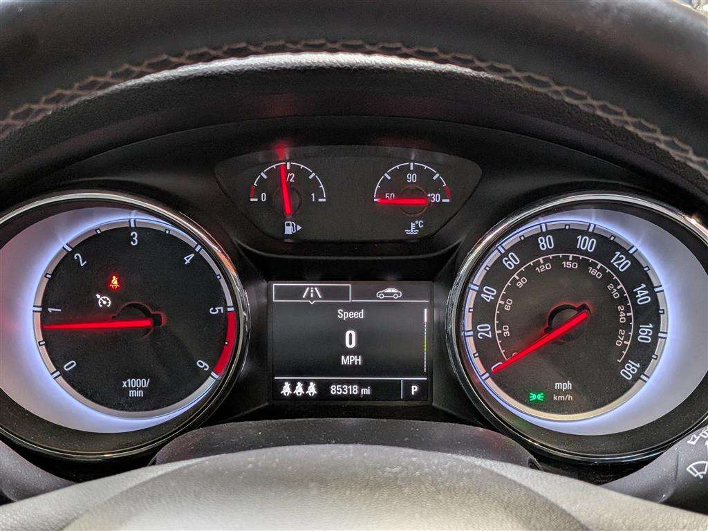 <p>2017 VAUXHALL ASTRA SRI CDTI AUTO</p>