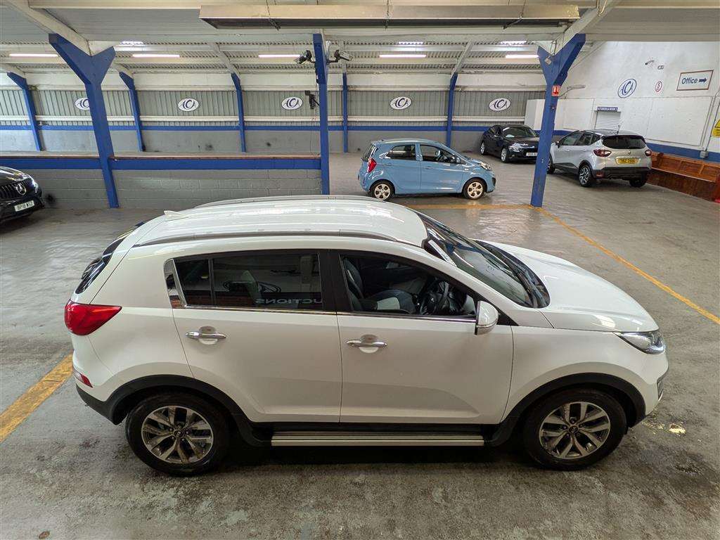 <p>2014 KIA SPORTAGE WHITE EDIT-N ISG</p>