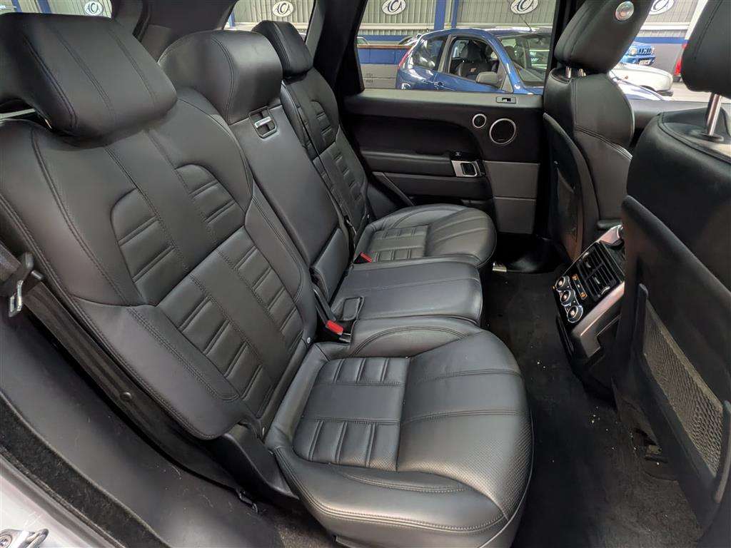<p>2018 LAND ROVER RROVER SPORT ABIO DYNAM S</p>