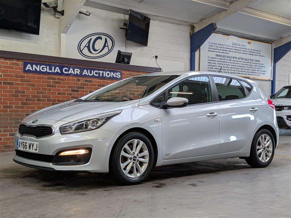 <p>2016 KIA CEED SR7</p>