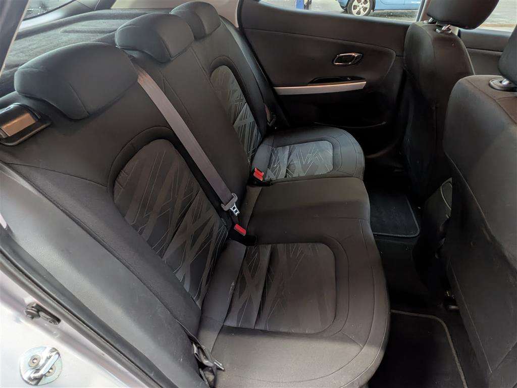 <p>2016 KIA CEED SR7</p>