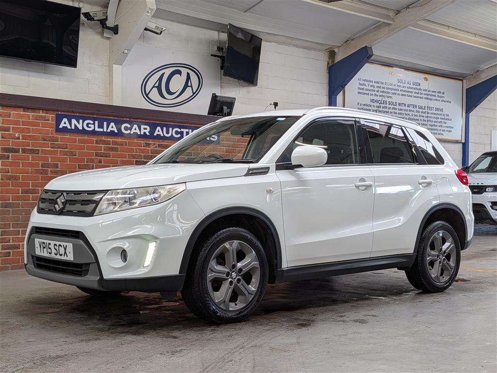 <p>2015 SUZUKI VITARA SZ-T</p>