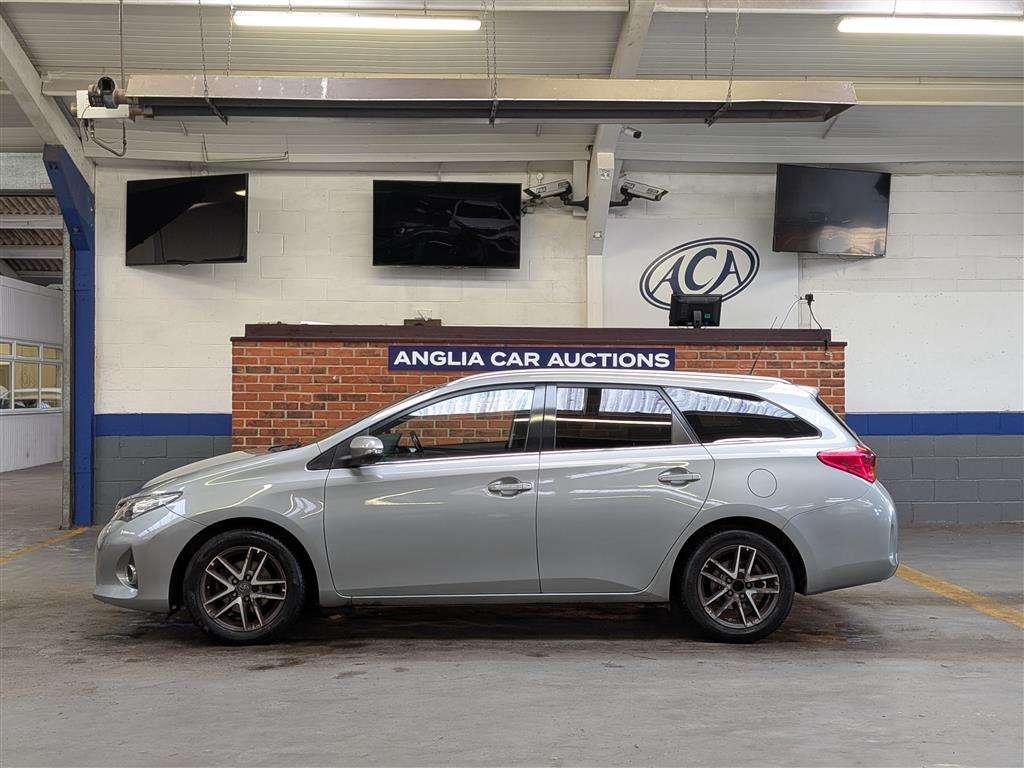 <p>2014 TOYOTA AURIS ICON + VALVEMATIC</p>