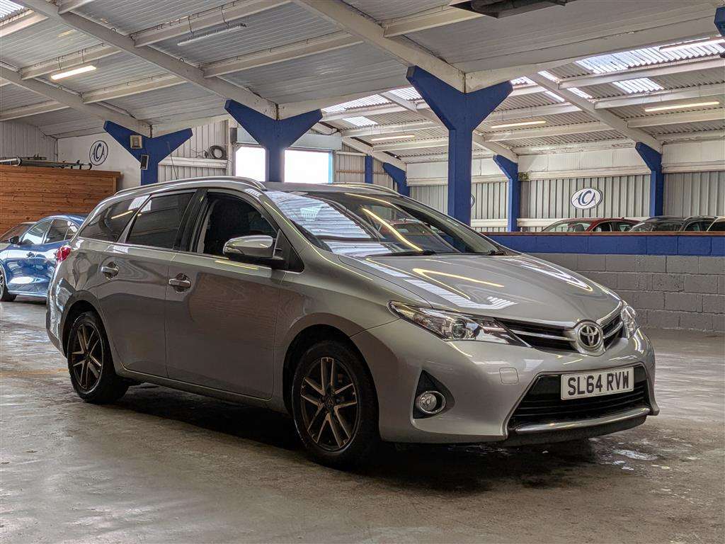 <p>2014 TOYOTA AURIS ICON + VALVEMATIC</p>