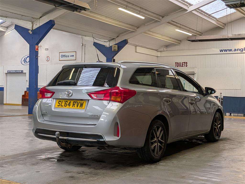 <p>2014 TOYOTA AURIS ICON + VALVEMATIC</p>