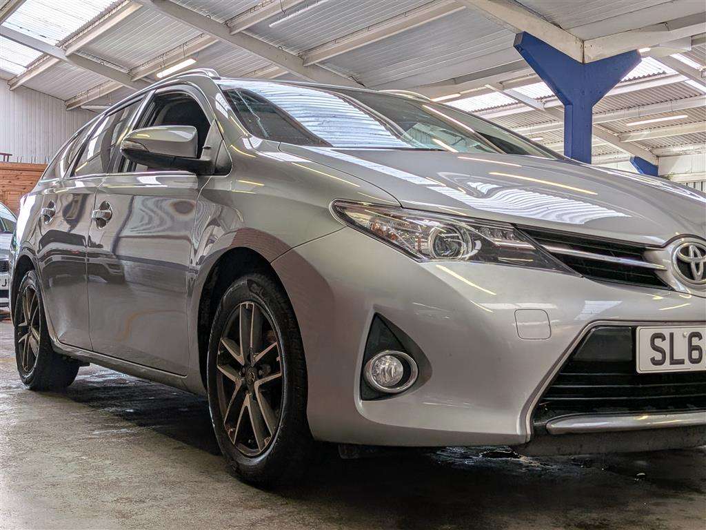 <p>2014 TOYOTA AURIS ICON + VALVEMATIC</p>