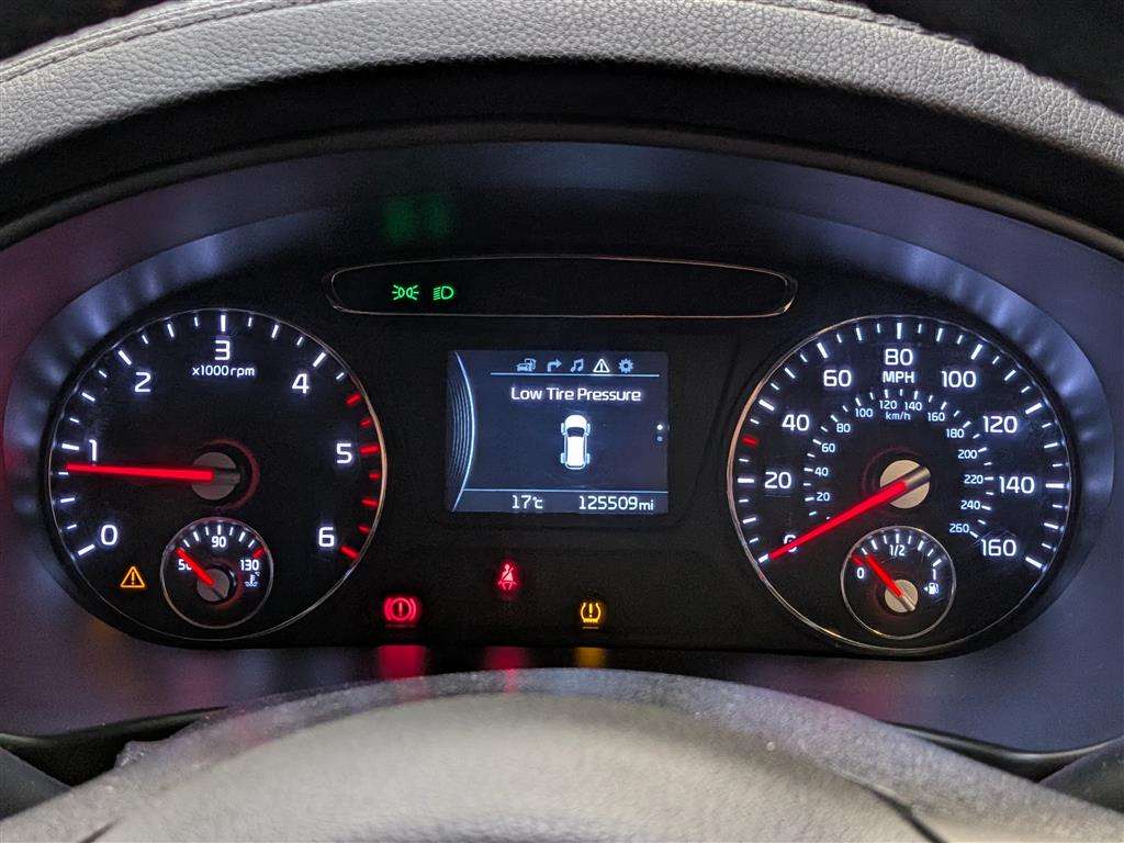 <p>2015 KIA SORENTO KX-2 CRDI ISG 4X4</p>