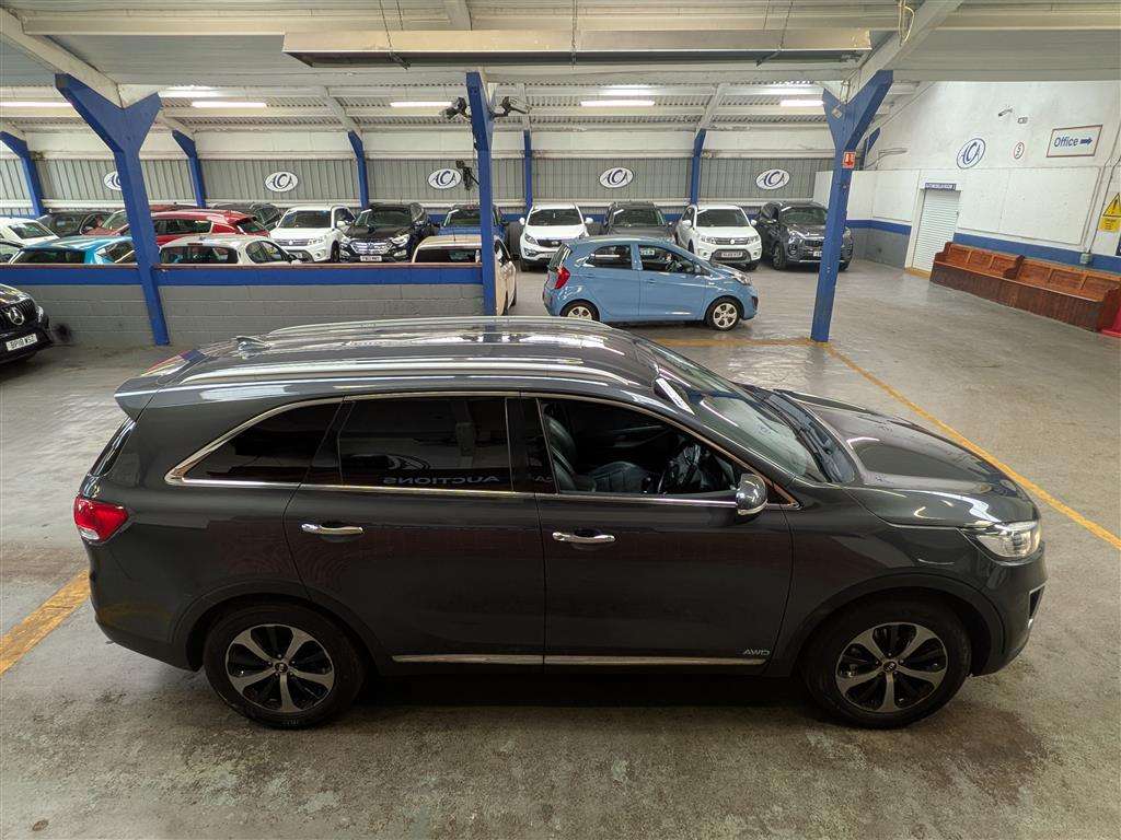 <p>2015 KIA SORENTO KX-2 CRDI ISG 4X4</p>