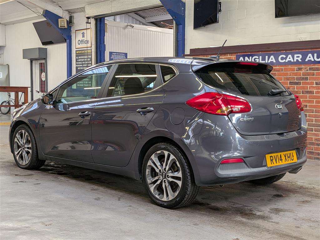 <p>2014 KIA CEED 4 ECODYNAMICS CRDI</p>