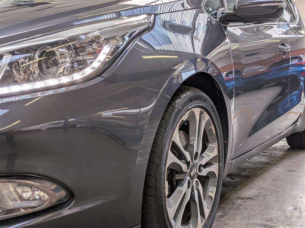<p>2014 KIA CEED 4 ECODYNAMICS CRDI</p>