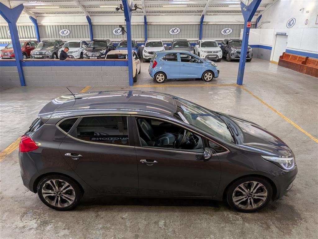 <p>2014 KIA CEED 4 ECODYNAMICS CRDI</p>
