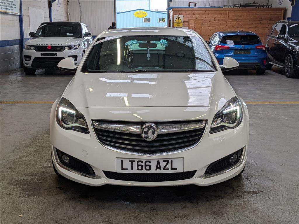 <p>2016 VAUXHALL INSIG SRI NAV VX CDTI EFL</p>
