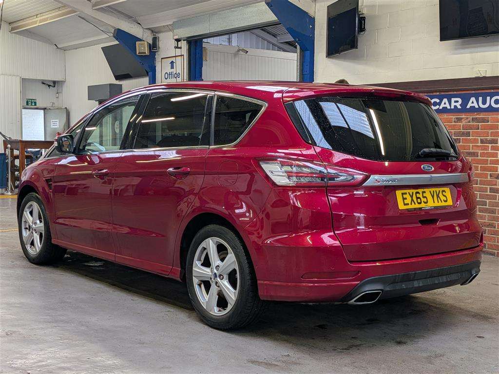 <p>2015 FORD S-MAX TITANIUM TDCI AUTO</p>