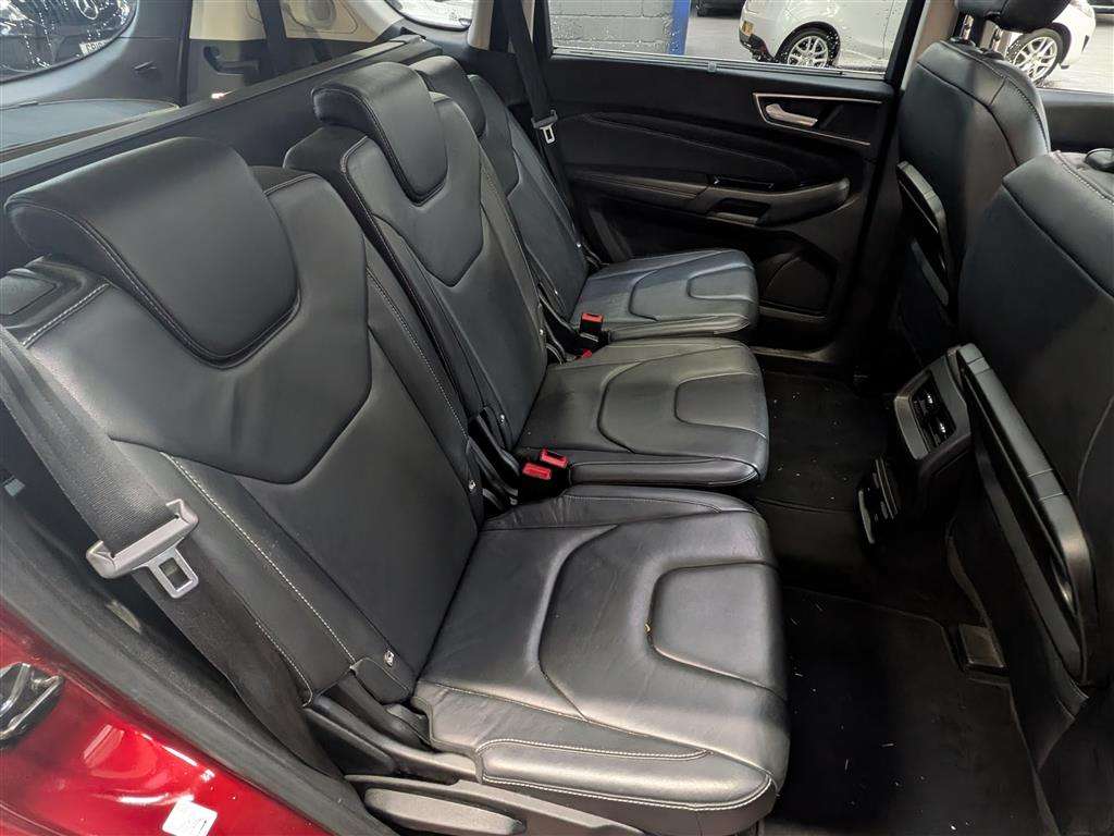<p>2015 FORD S-MAX TITANIUM TDCI AUTO</p>