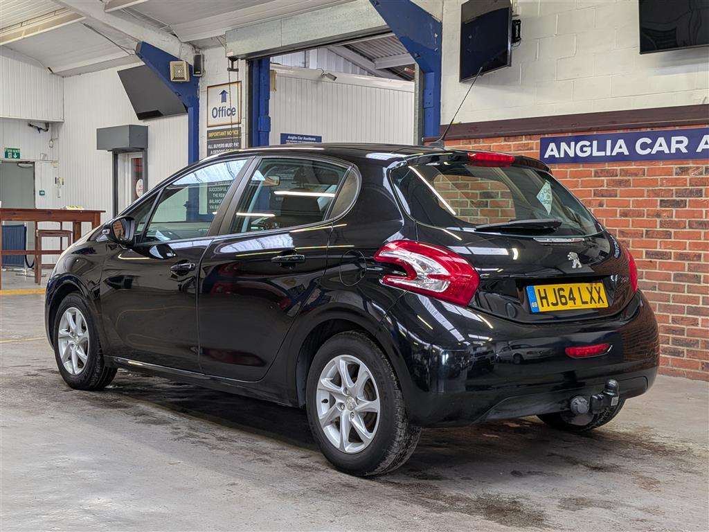 <p>2014 PEUGEOT 208 ACTIVE</p>