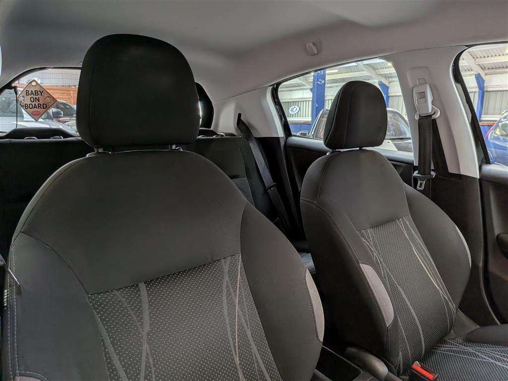 <p>2014 PEUGEOT 208 ACTIVE</p>