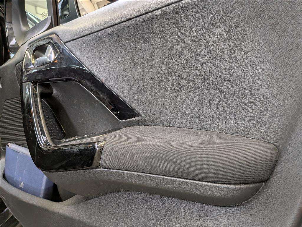 <p>2014 PEUGEOT 208 ACTIVE</p>