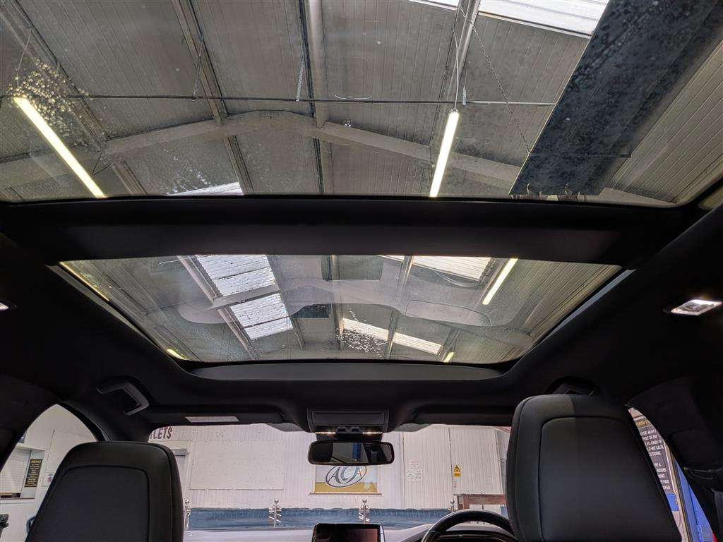 <p>2019 FORD FOCUS ST-LINE X ECOBLUE</p>