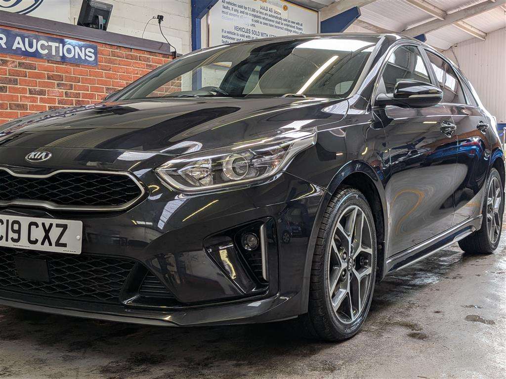 <p>2019 KIA CEED GT-LINE CRDI</p>