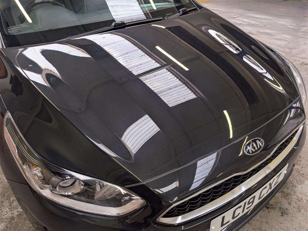 <p>2019 KIA CEED GT-LINE CRDI</p>