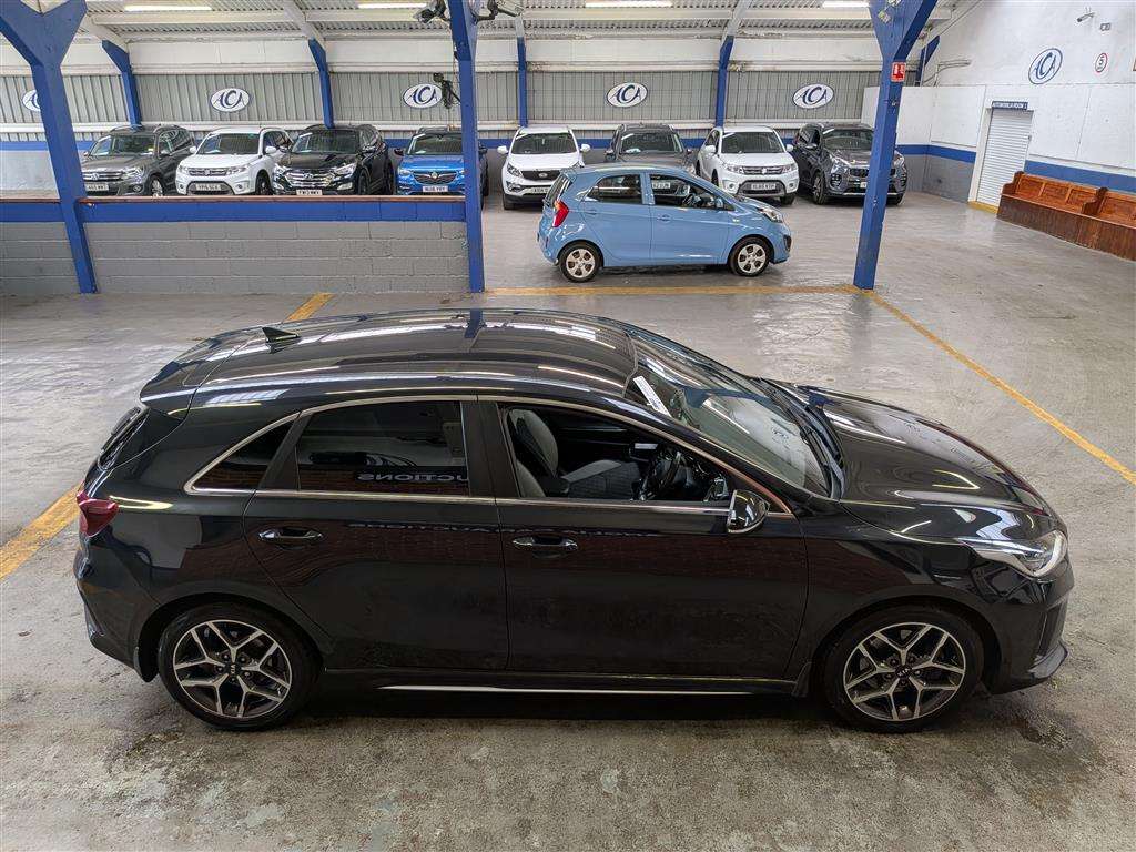 <p>2019 KIA CEED GT-LINE CRDI</p>