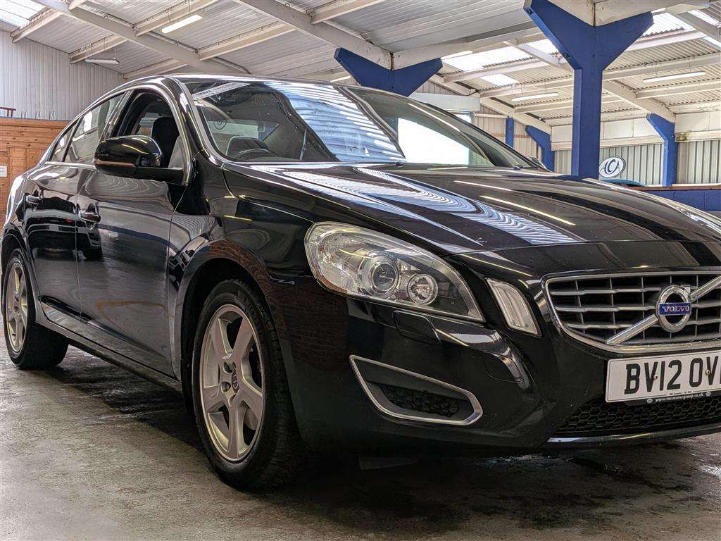 <p>2012 VOLVO S60 SE LUX D3</p>