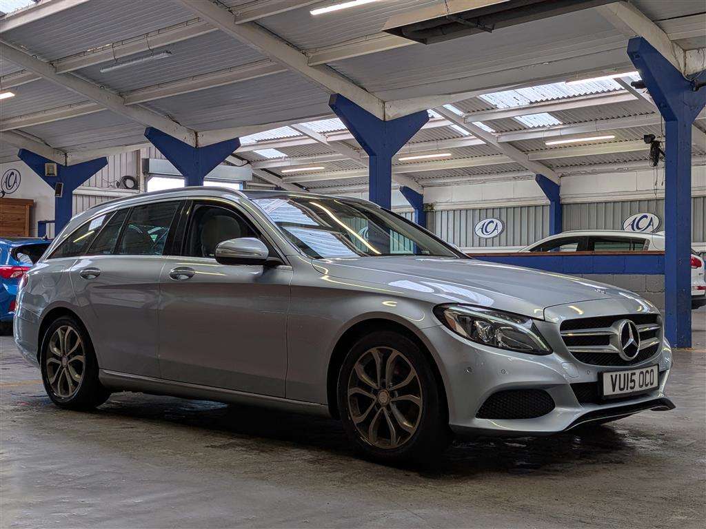 <p>2015 MERCEDES-BENZ C220 SPORT PREMIUM BLUETE</p>