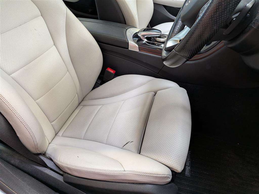 <p>2015 MERCEDES-BENZ C220 SPORT PREMIUM BLUETE</p>
