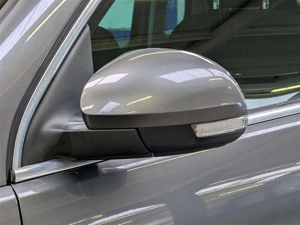 <p>2012 VOLKSWAGEN TIGUAN SE TDI BLUETECH 4M</p>
